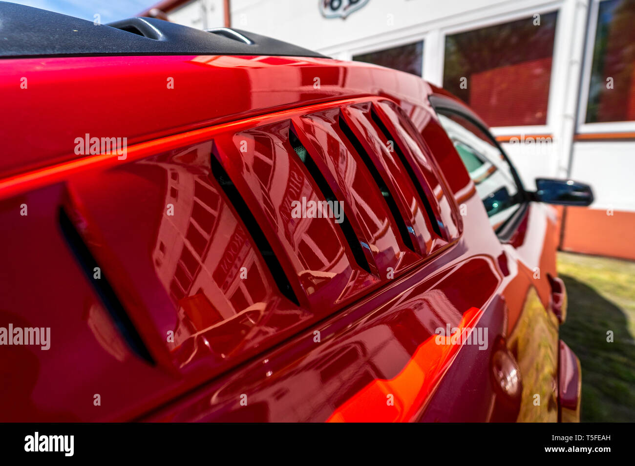 Berlino - 05 Maggio 2018: aeratori di pony auto Ford Mustang Coupe. Foto Stock