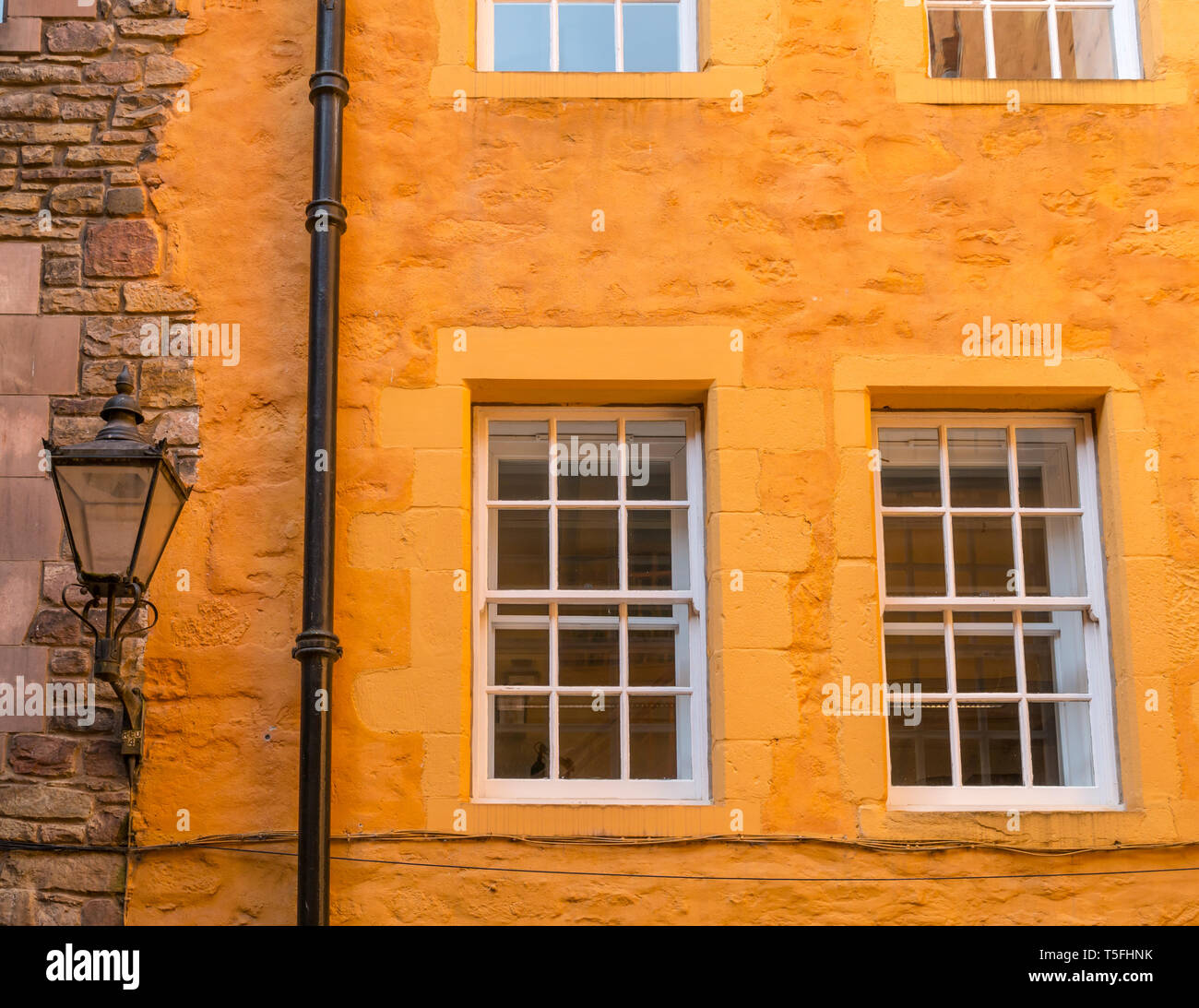 Xvi secolo Riddle's Court, Lawnmarket, Royal Mile di Edimburgo, Scozia, Regno Unito Foto Stock