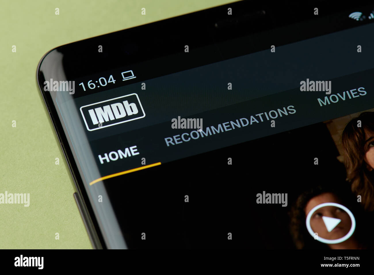 New york, Stati Uniti d'America - 22 aprile 2019: IMDb film interfaccia raiting sulla schermata dello smartphone Foto Stock