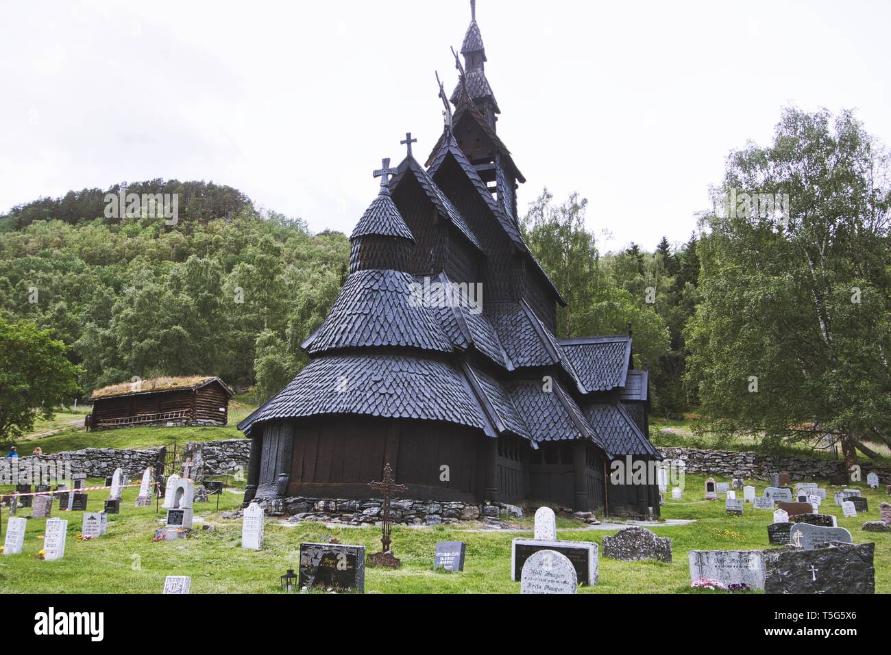 Doga Chiesa Borgund in Norvegia Foto Stock