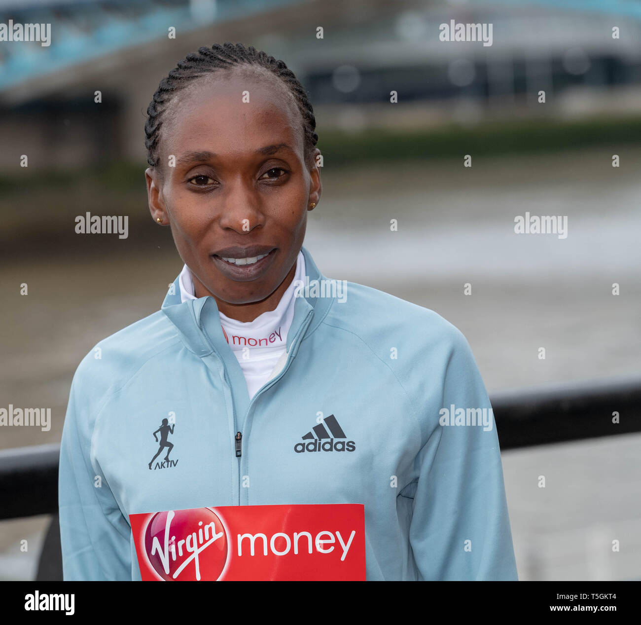 London 25thApril 2019, soldi VIRGIN LONDON MARATHON Photocall donna corridori Elite, Gladys Cherono, Credito: Ian Davidson/Alamy Live News Foto Stock