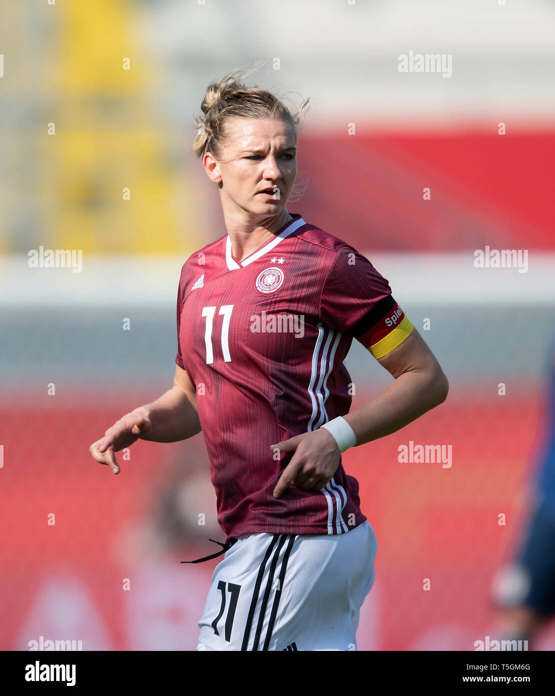 Paderborn, Deutschland. 09Apr, 2019. Alexandra POPP (GER) Soccer team nazionale donne Friendlies, Germania (GER) - Giappone (JPN) 2: 2, il 09/04/2019 a Paderborn/Germania. | Utilizzo di credito in tutto il mondo: dpa/Alamy Live News Foto Stock