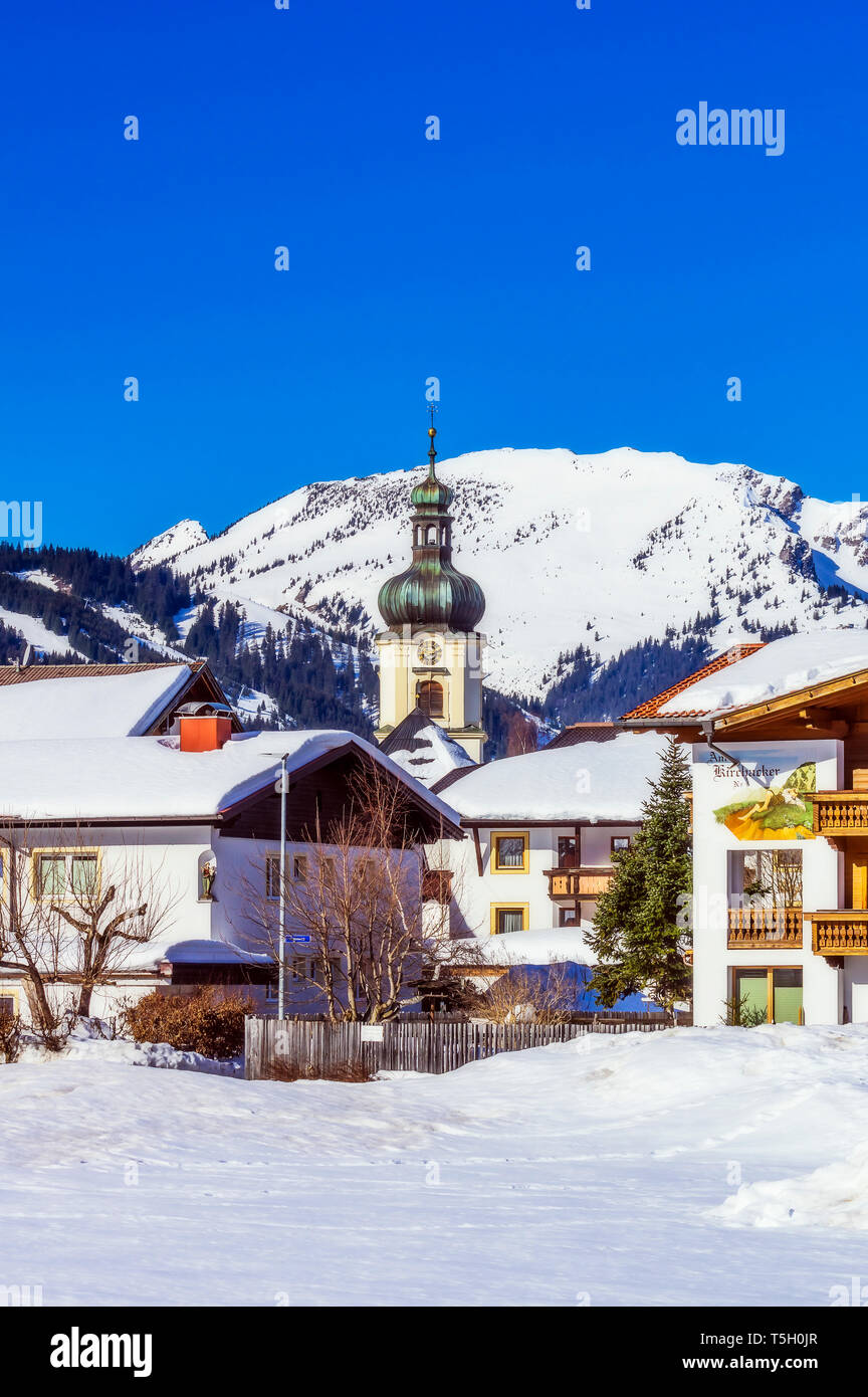 Austria, Tirolo, Valle di Tannheim in inverno Foto Stock