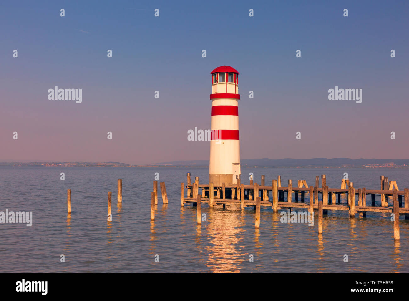 Austria, Burgenland, lago di Neusiedl, Podersdorf am See, faro Foto Stock