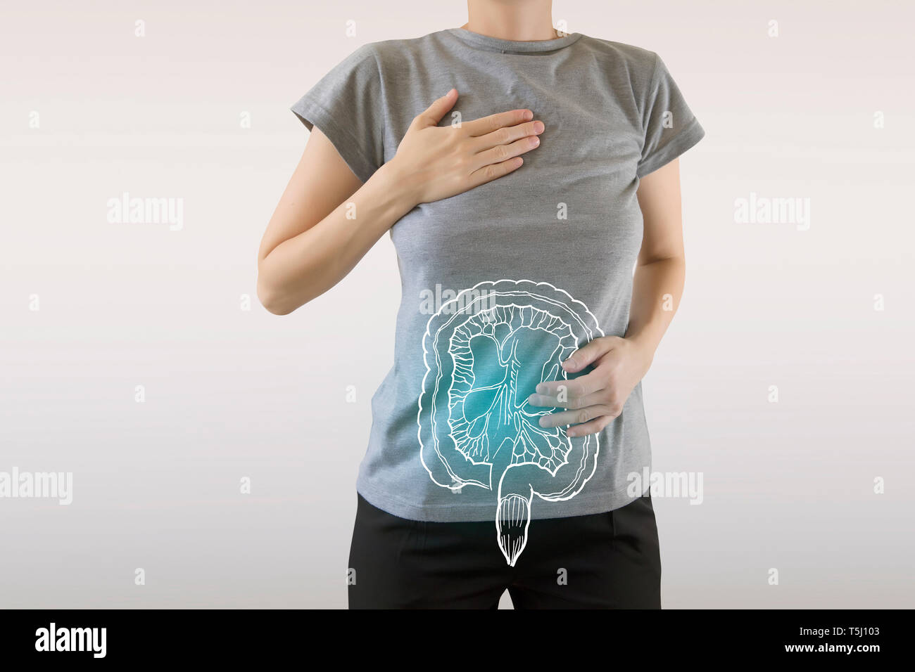 Digital composito di evidenziati in blu intestino sano di donna / health care & medicine concetto Foto Stock