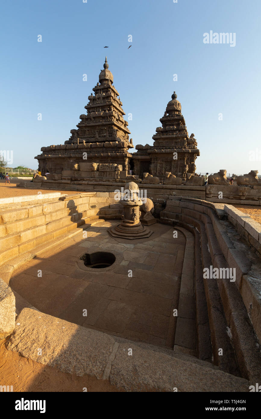 Tramonto a Mahabalipuram shore temple Foto Stock