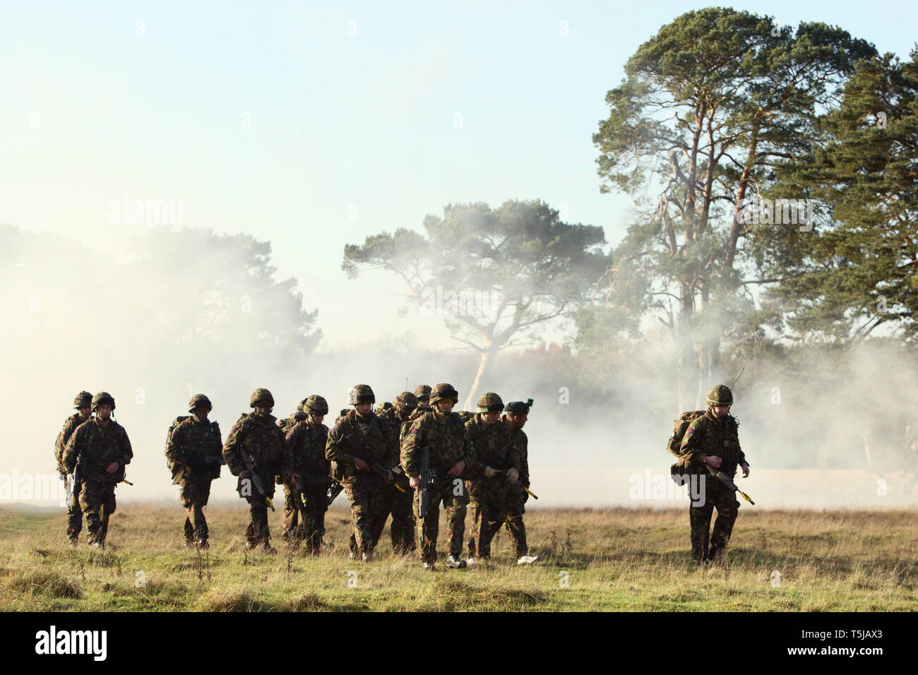Riservisti dal London solo TA reggimento di fanteria, il reggimento di Londra, pre-distribuzione formazione in preparazione per servizio in Afghanistan. Norfolk. 10.12.09 Foto Stock