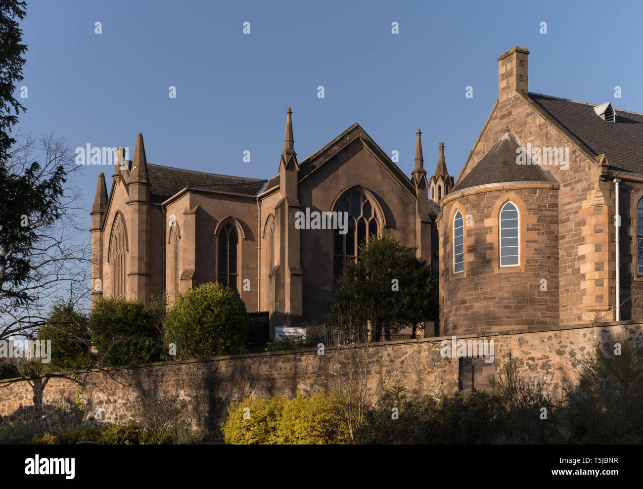 Viste di Perth come sole primaverile risveglia la natura in tutta la città della fiera. Foto Stock