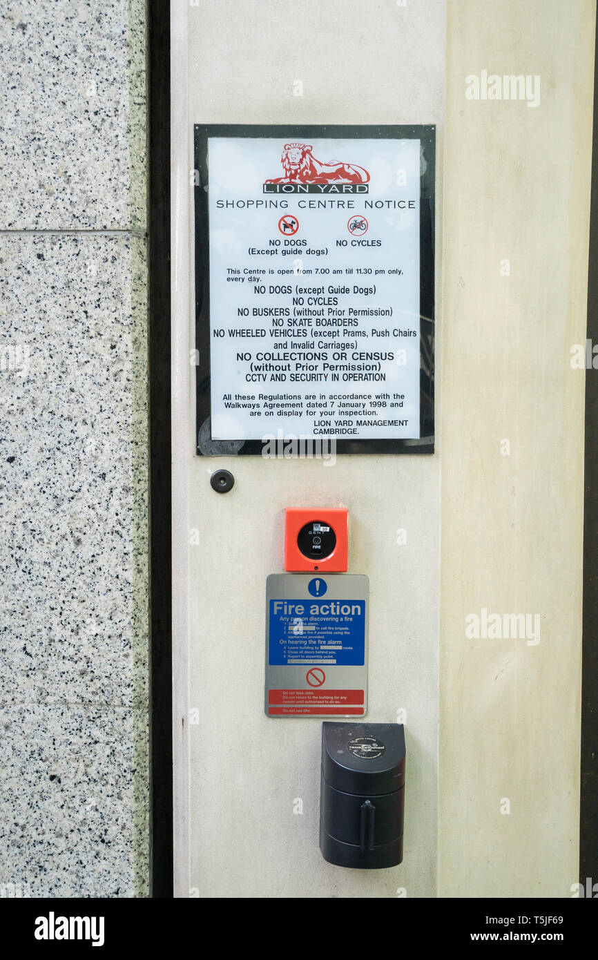 È consentito scattare fotografie? Foto Stock