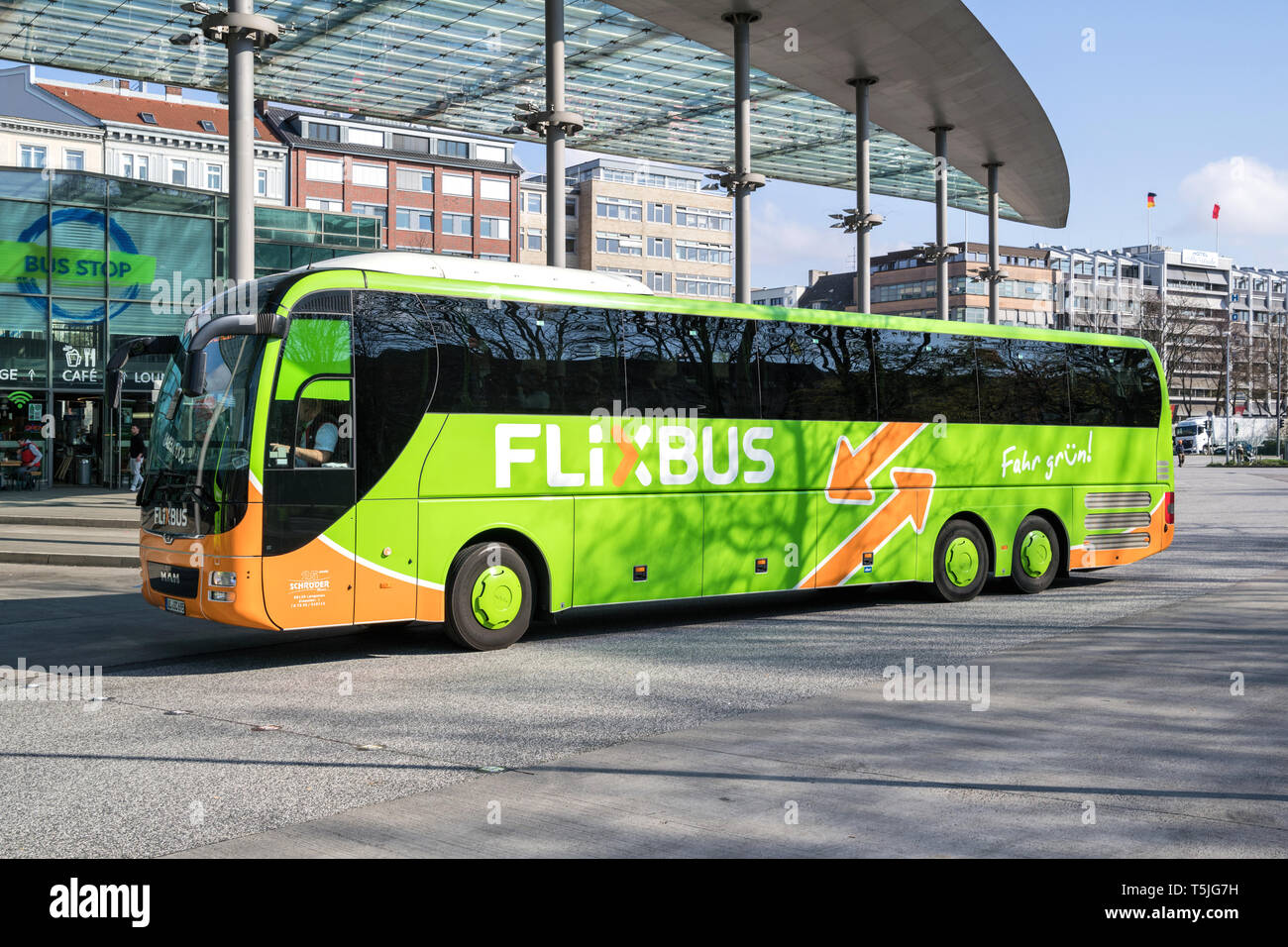 Flixbus autobus intercity a Amburgo Stazione Centrale degli Autobus