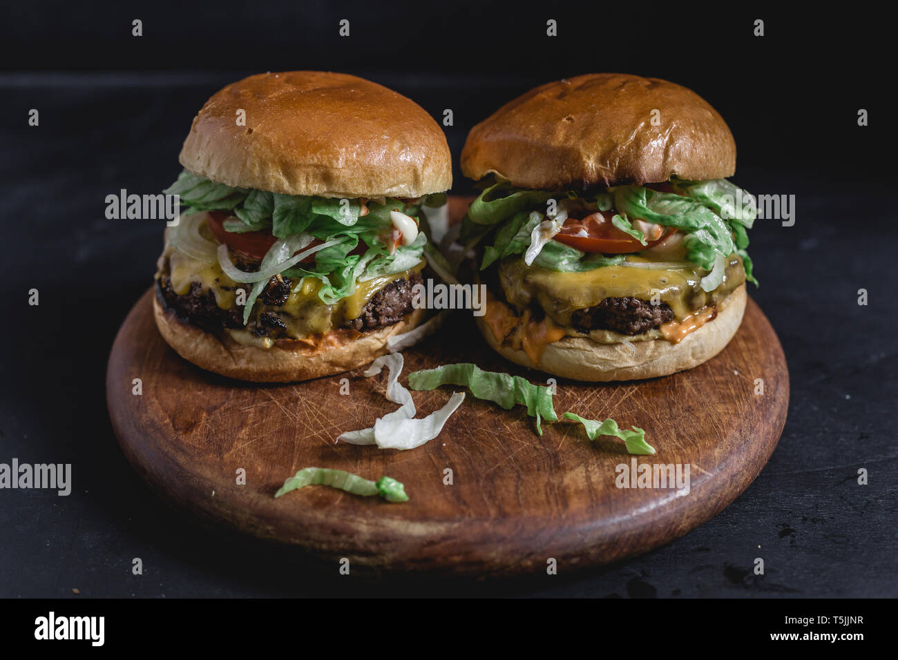 Cheeseburger con brioche bun Foto Stock