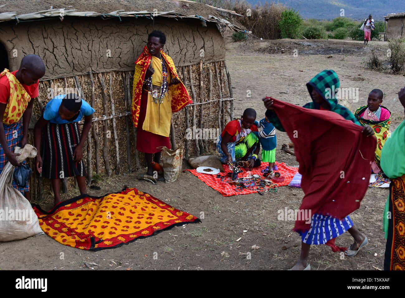 Samburu gli abitanti di un villaggio Foto Stock