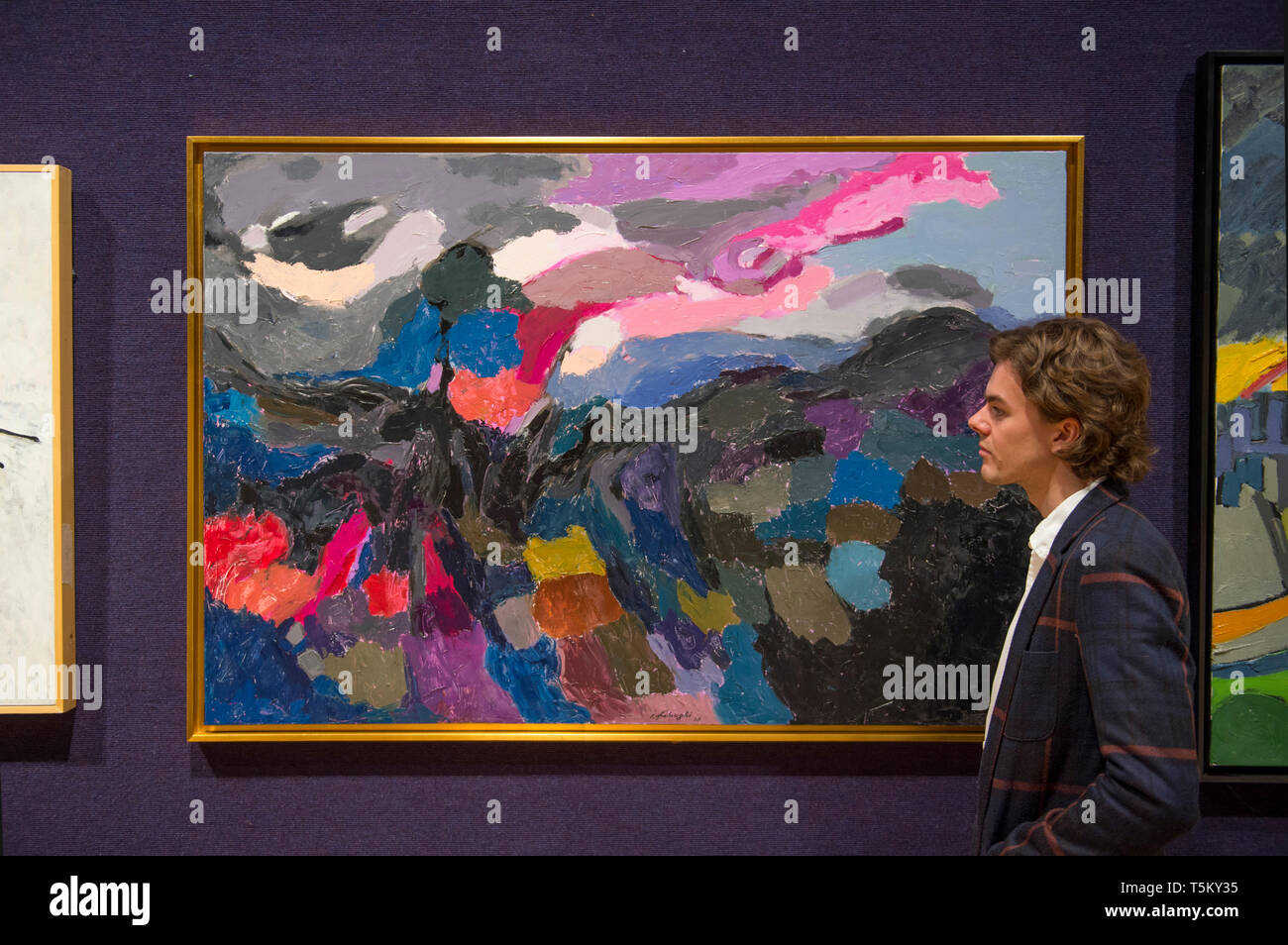 Londra, Regno Unito. Xxv Aprile, 2019. Bonhams moderno e contemporaneo del Medio Oriente vendita arte anteprima in New Bond Street. Immagine: Giuseppe Faloughi (Libano). Echos du mouvement, 2008. Stima £ 12,000-18,000. Credito: Malcolm Park/Alamy Live News. Foto Stock