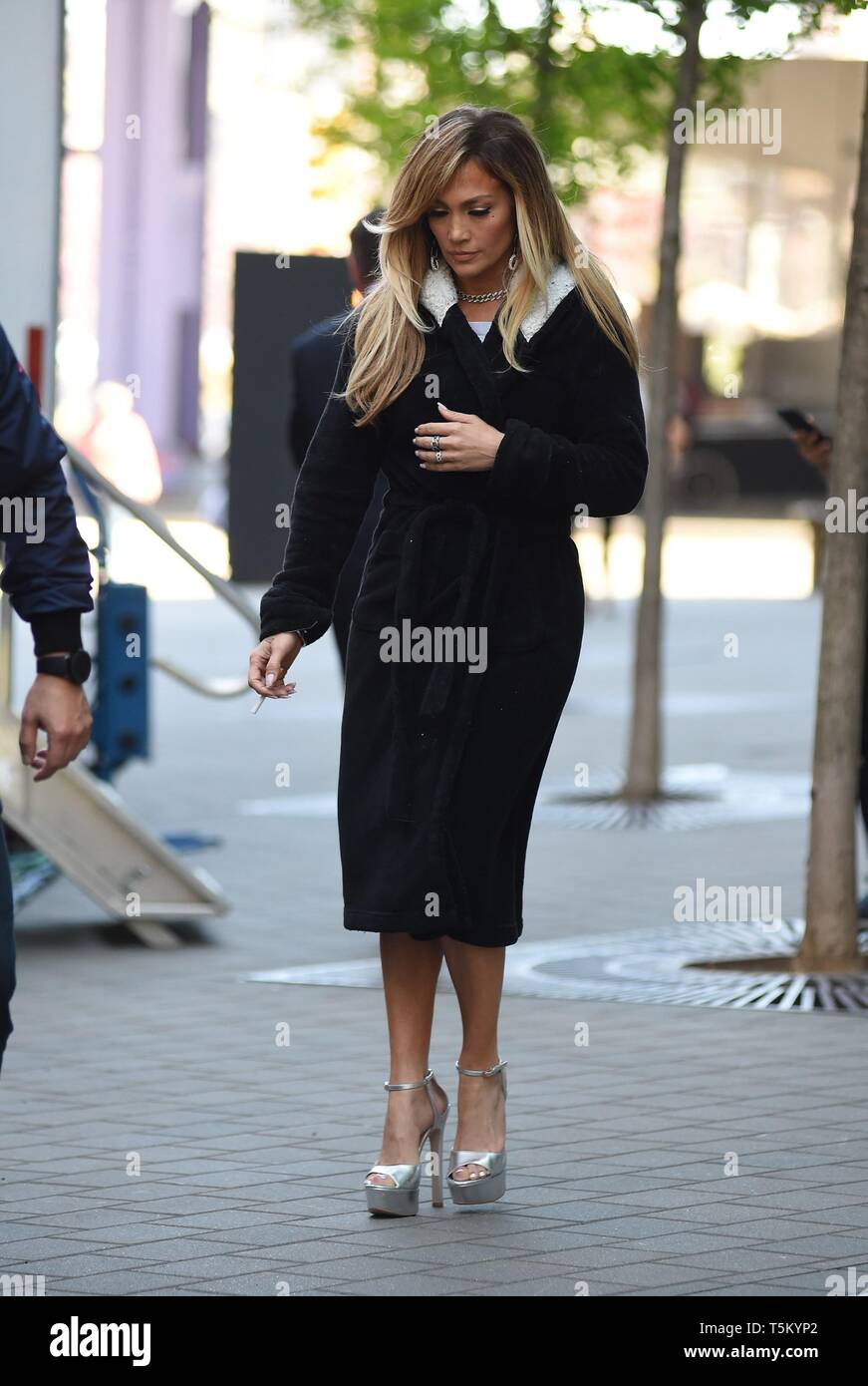 Jennifer Lopez fuori e circa per celebrità Candids - MER, , New York, NY Aprile 24, 2019. Foto di: Kristin Callahan/Everett Collection Foto Stock