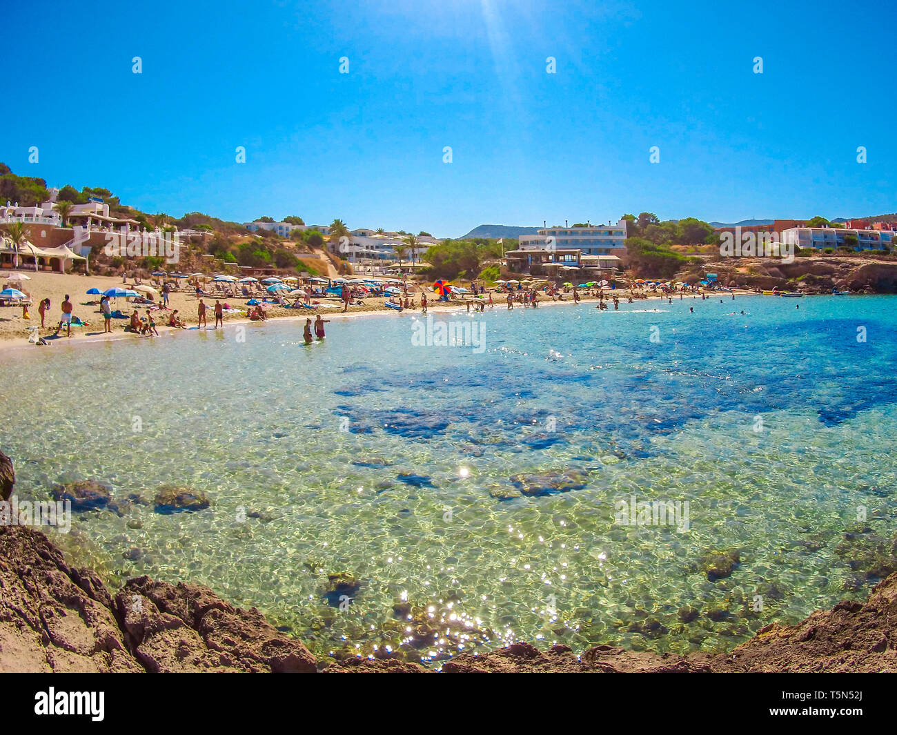 Cala Tarida Beach. Sant Josep de sa Talaia. Isola di Ibiza. Le Baleari. Isole. Spagna Foto Stock