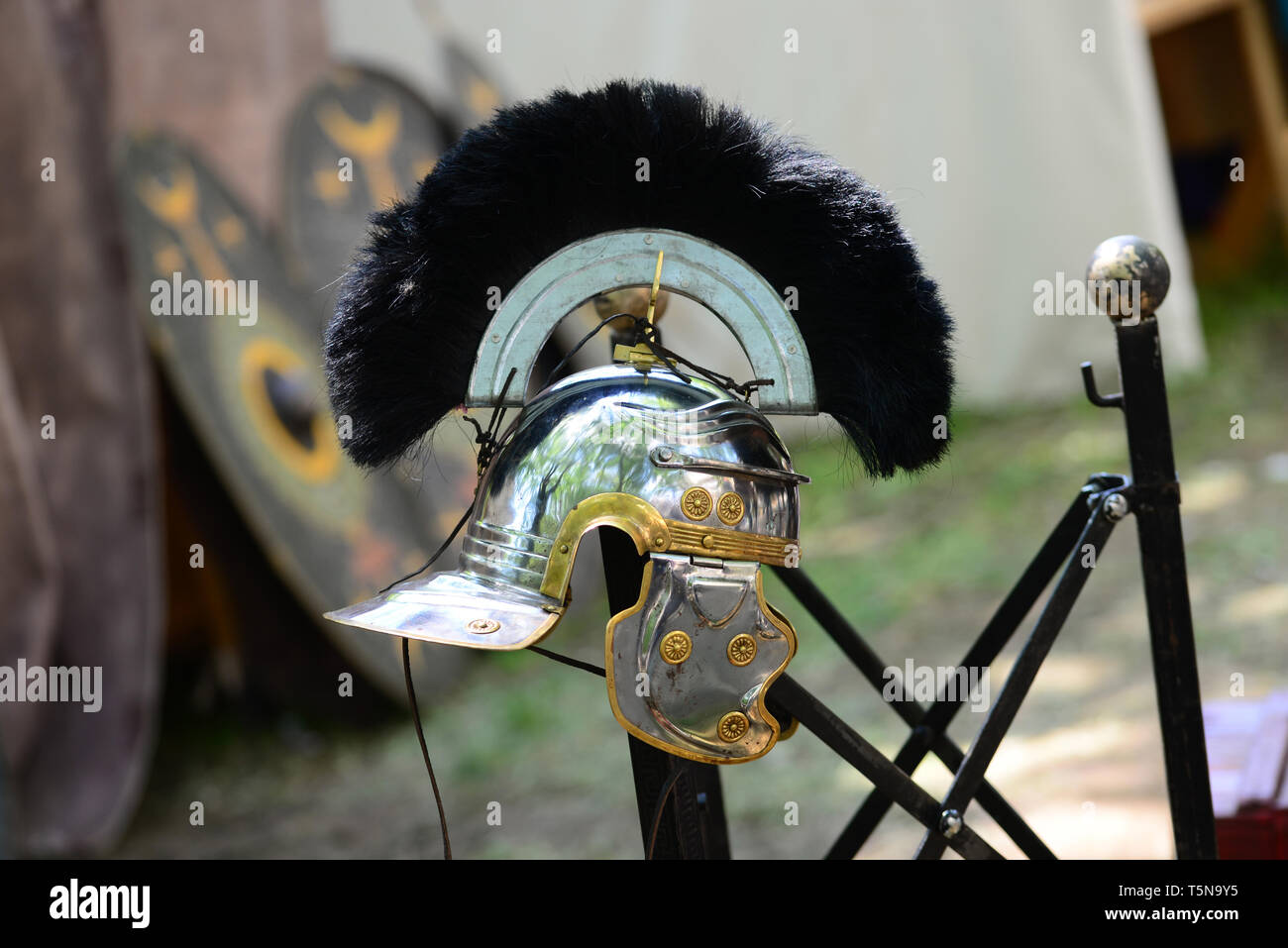 Impero romano soldato centurion elmetto metallico dettaglio Foto Stock