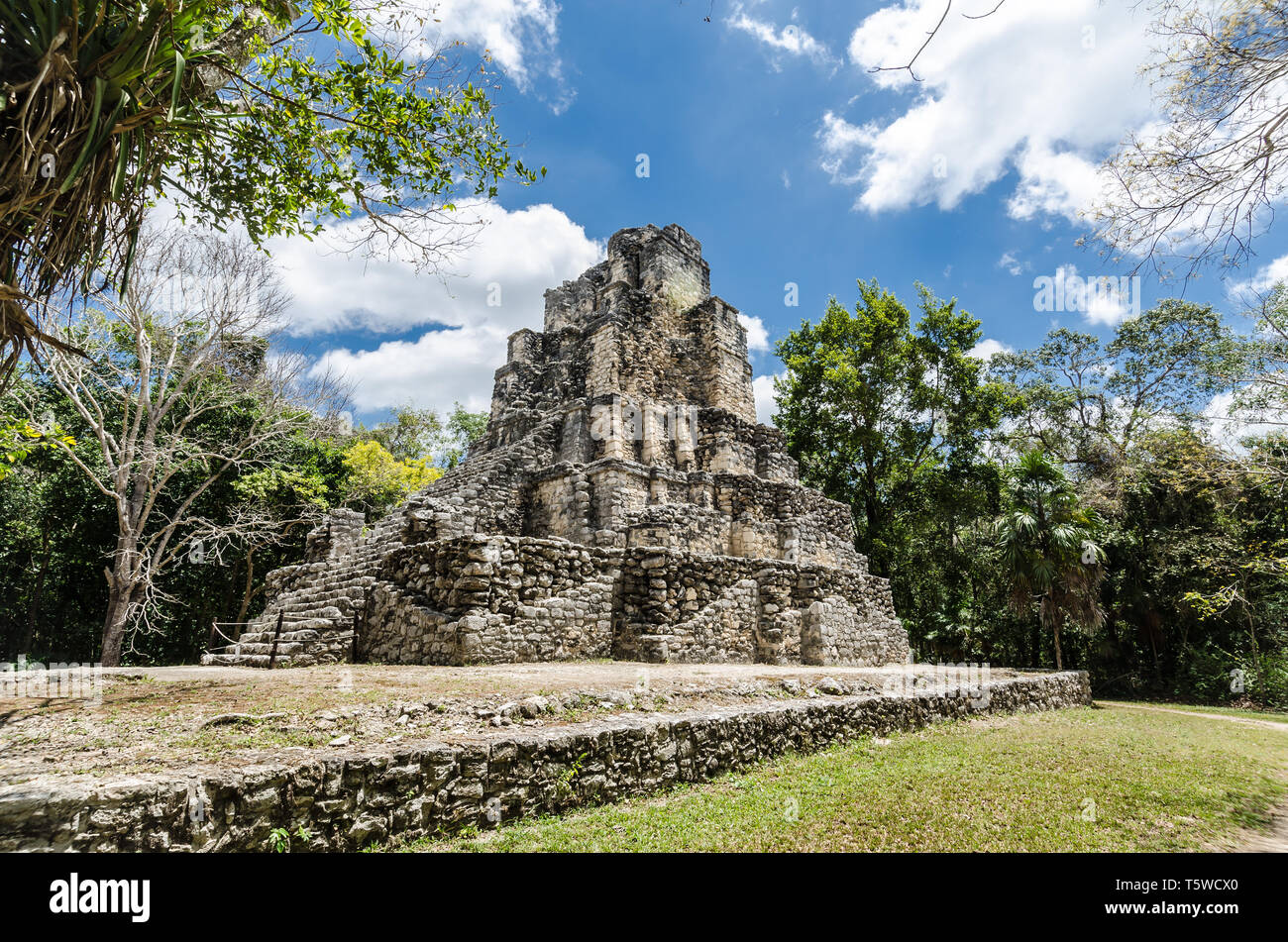 La città maya di Muyil, situato in Quintana Roo, Messico Foto Stock