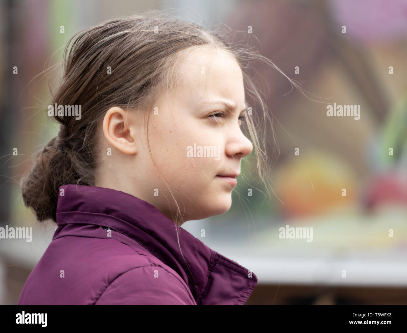 Stoccolma, Svezia. 26 Aprile, 2019. 16-anno-vecchio clima svedese Greta attivista Thunberg dimostrando a Stoccolma il venerdì. Foto Stock