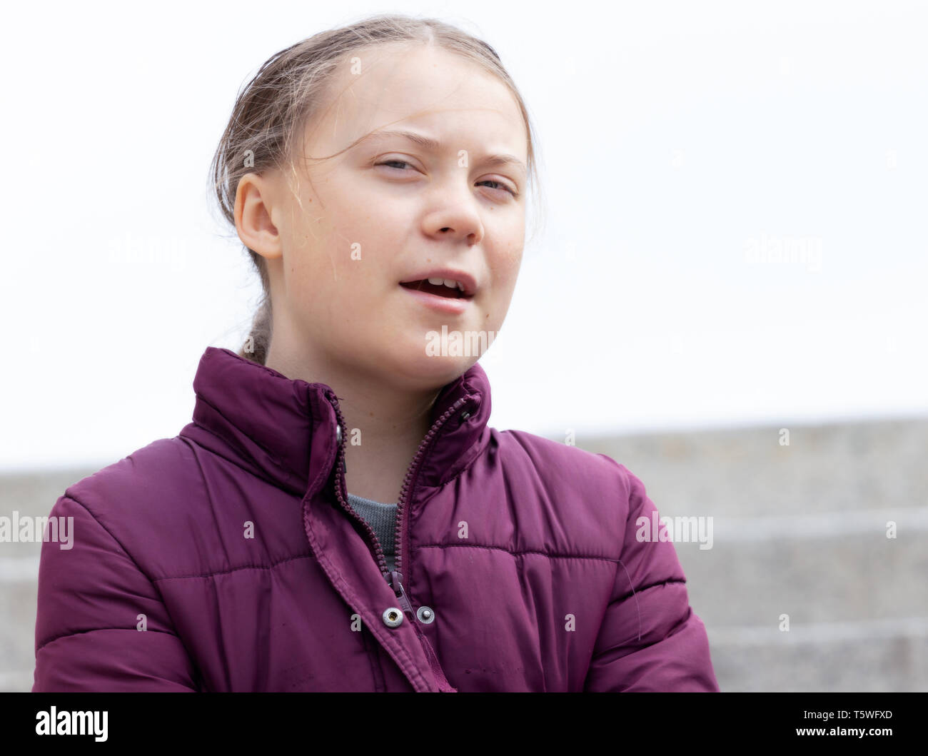 Stoccolma, Svezia. 26 Aprile, 2019. 16-anno-vecchio clima svedese Greta attivista Thunberg dimostrando a Stoccolma il venerdì. Foto Stock