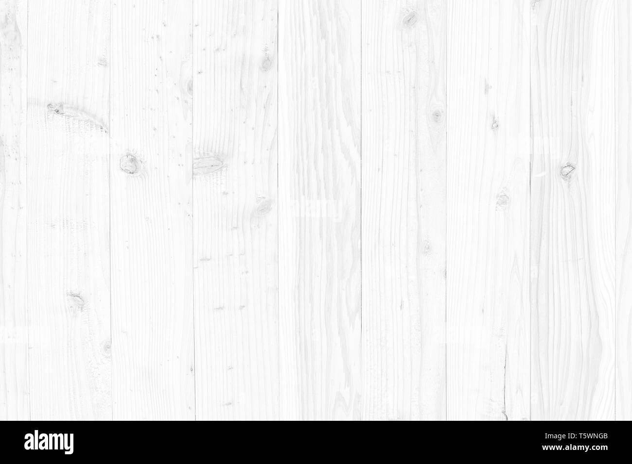 White tpine legno tavolo in legno texture di sfondo background per presentazioni spazio per la composizione del testo immagine di arte, sito web magazine o grafica per Foto Stock