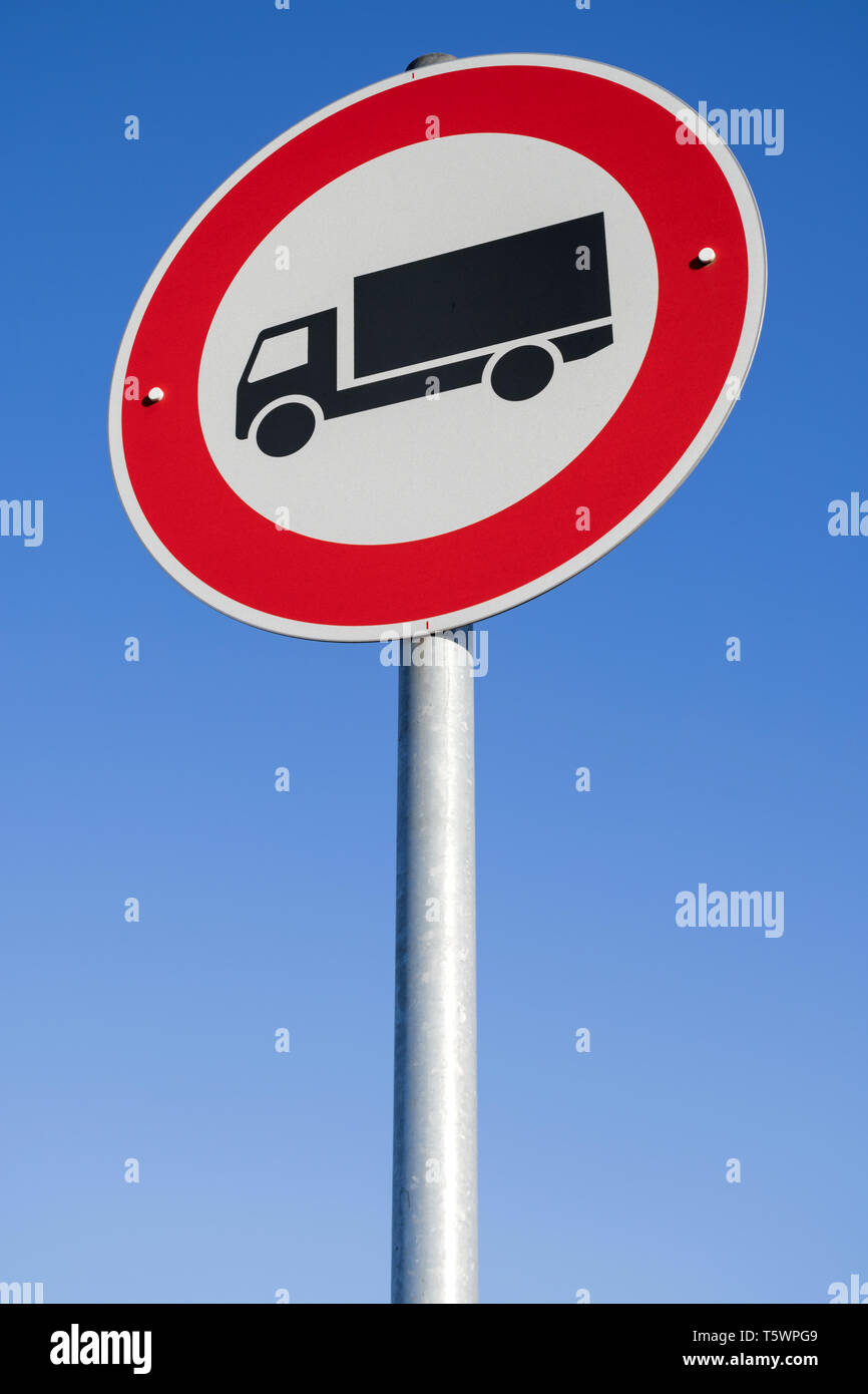 Il tedesco cartello stradale: no camion consentito Foto Stock