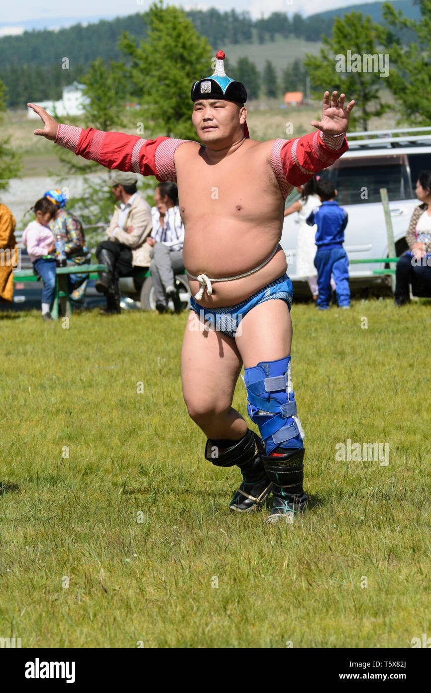 Naadam Festival in Khatgal, Mongolia. Concorso di wrestling Foto Stock