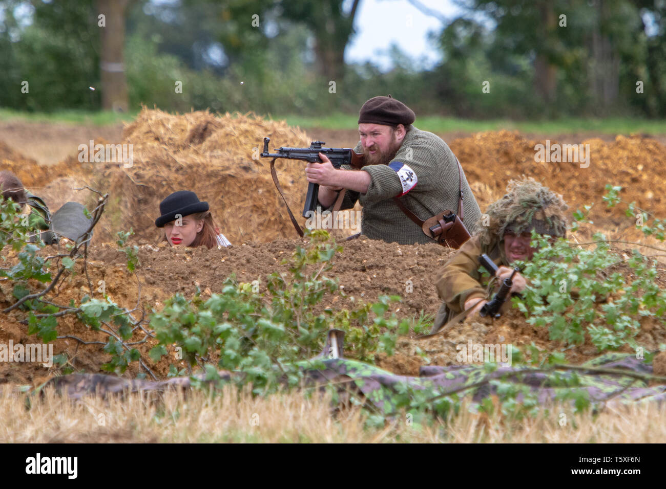 Guerra Mondiale 2 Re-enactors SCENA DI BATTAGLIA Foto Stock
