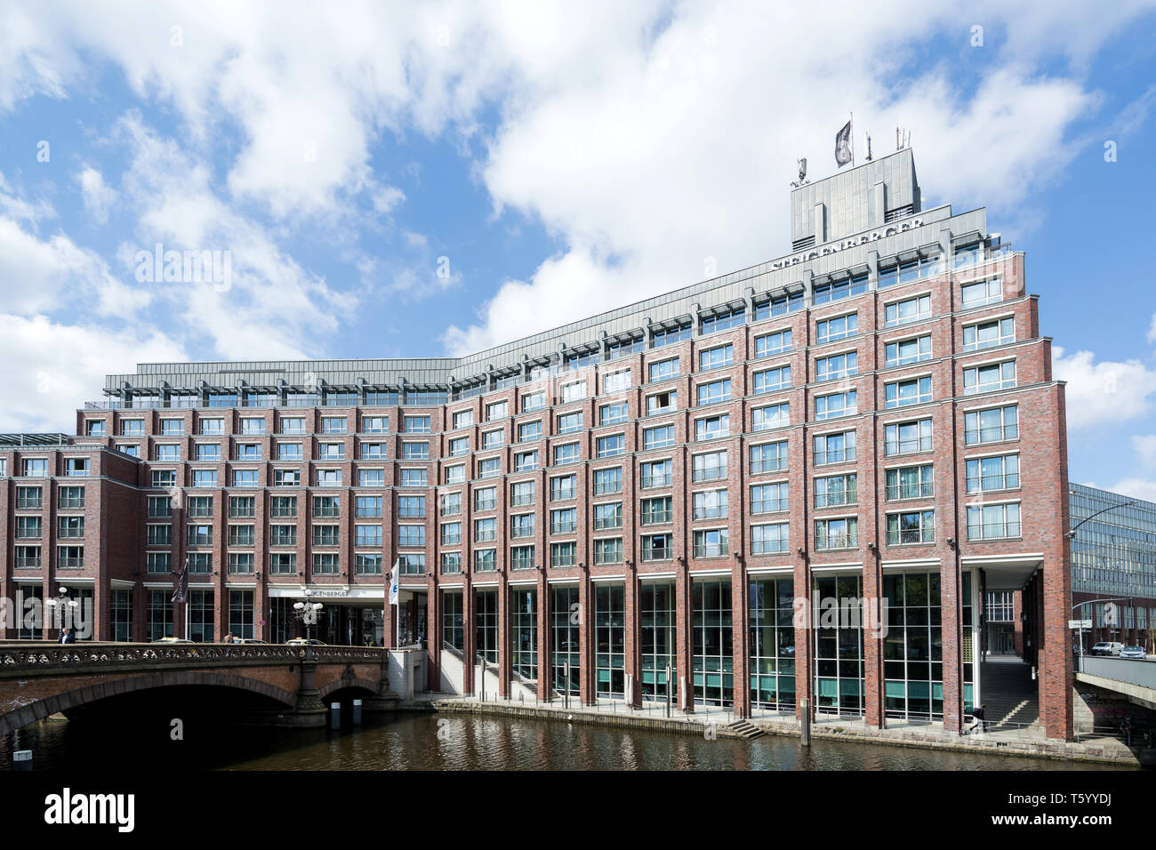 Steigenberger Hotel Hamburg. Steigenberger è un marchio di Deutsche ospitalità, un tedesco luxury hotel società fondata da Albert Steigenberger. Foto Stock