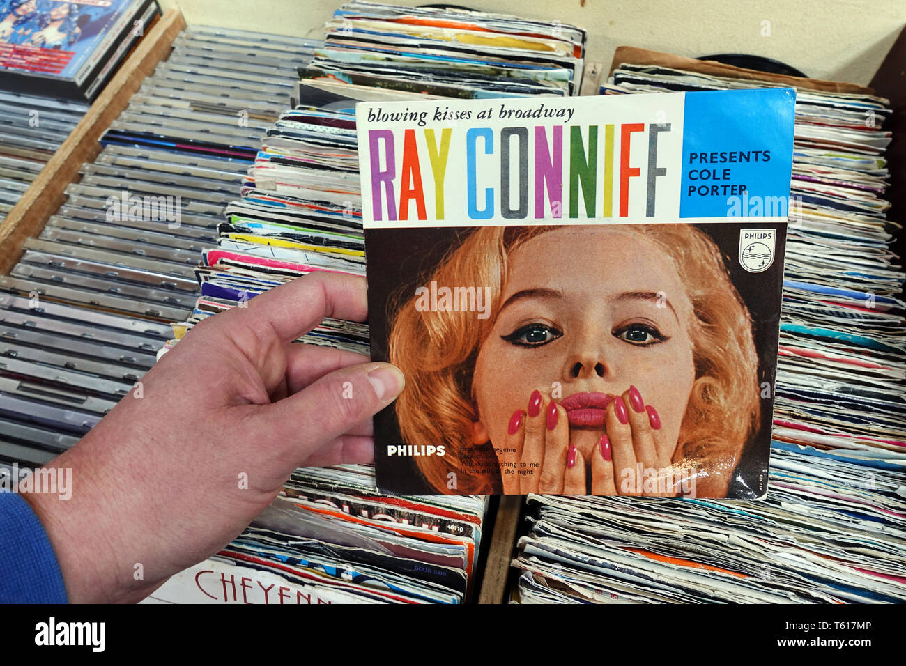 Singolo record: Ray Conniff - Presenta Cole Porter Foto Stock