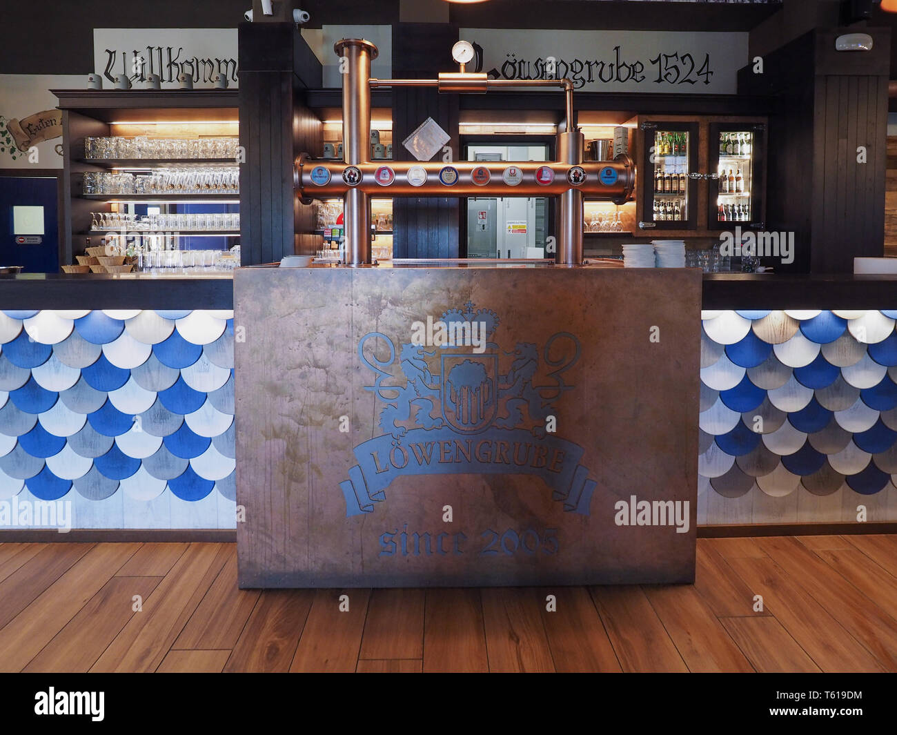 NICHELINO, Italia - circa aprile 2019: Loewengrube pub bavarese Foto Stock