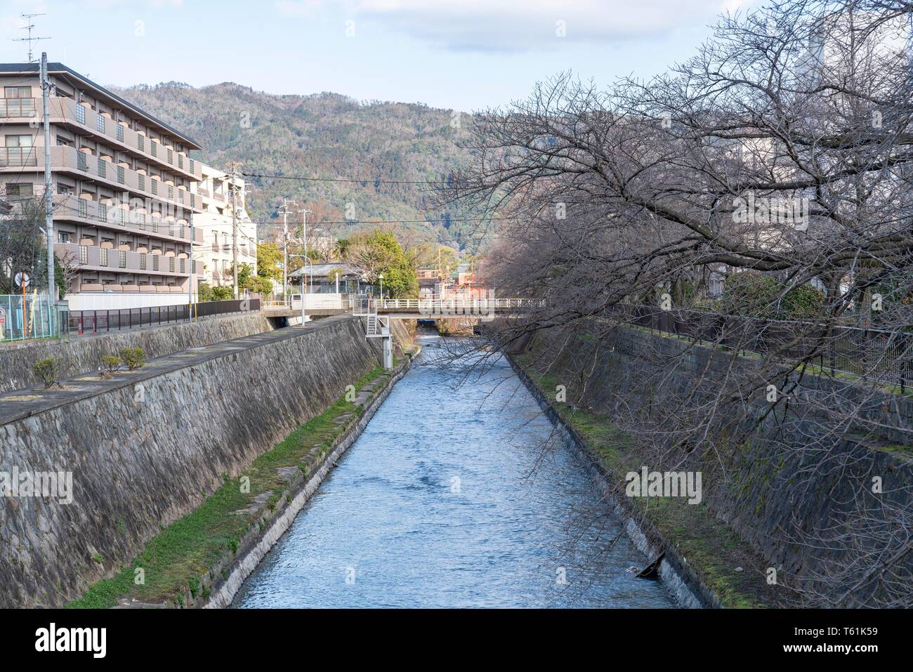 Canale vicino Ebisu fiume centrale idroelettrica, Sakyo-Ku, Kyoto, Giappone Foto Stock