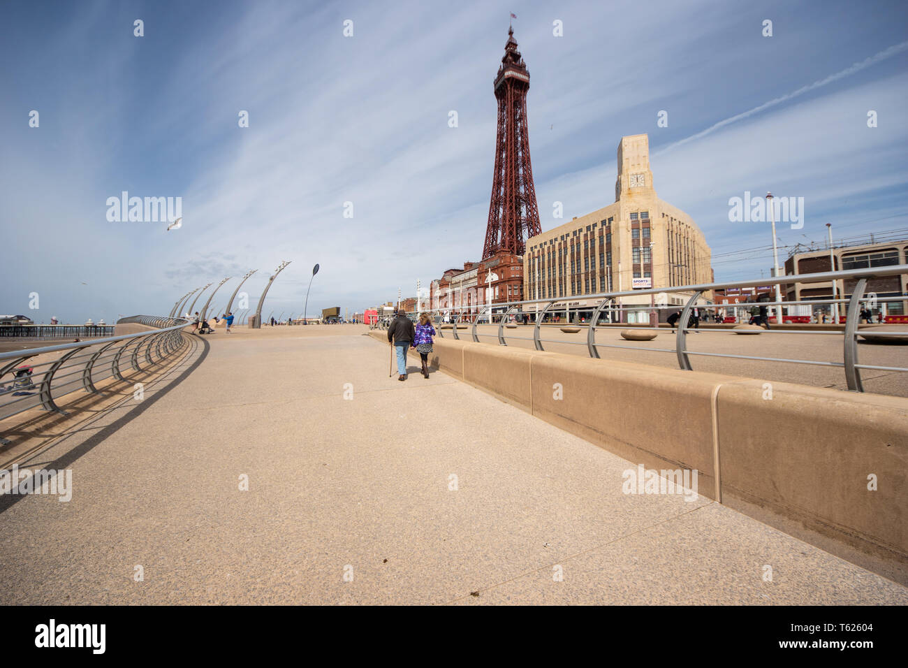 Blackpool, Regno Unito. 28 Aprile, 2019. Meteo news. Che differenza un giorno fa. Dopo la tempesta Hannah, una bella giornata di primavera in Blackpool dimostrando come modificabile il tempo è nel Regno Unito.©Gary Telford/Alamy live news Foto Stock