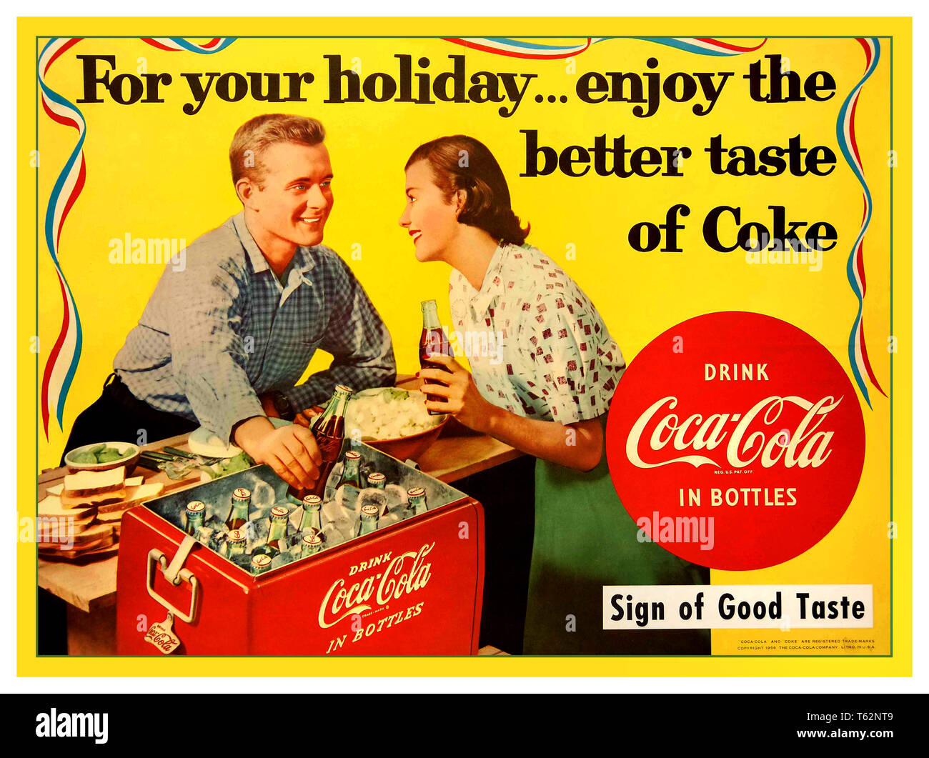 Vintage anni cinquanta la Coca Cola poster pubblicitario ' per la vostra vacanza ... godetevi il meglio il gusto del coke" Foto Stock