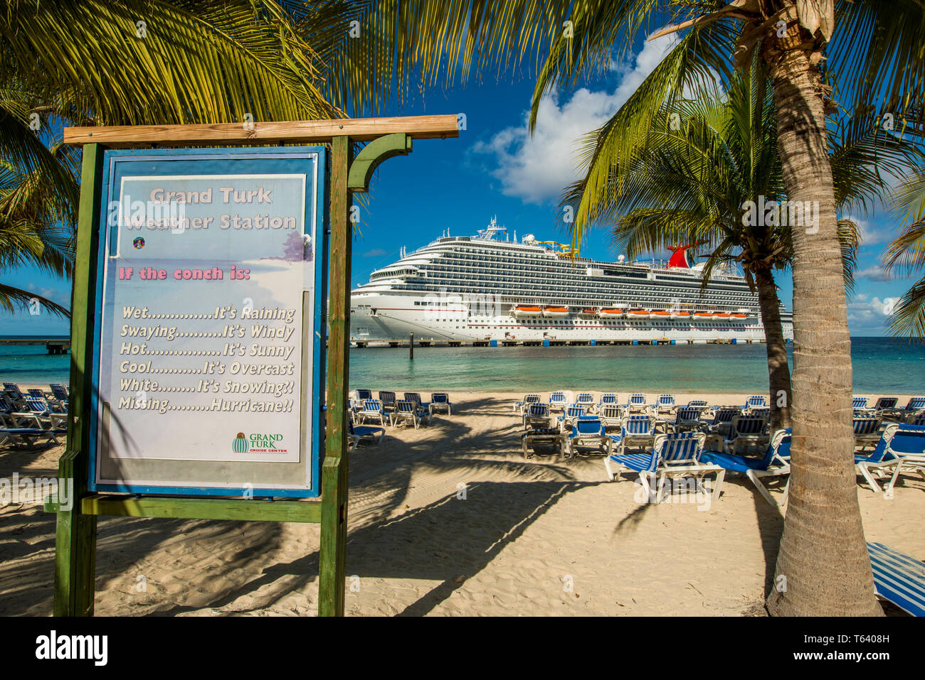 Segnale Del Porto Delle Crociere Di Grand Turk, Dell'Isola Di Grand Turk, Delle Isole Turks E Caicos, Caraibi. Foto Stock