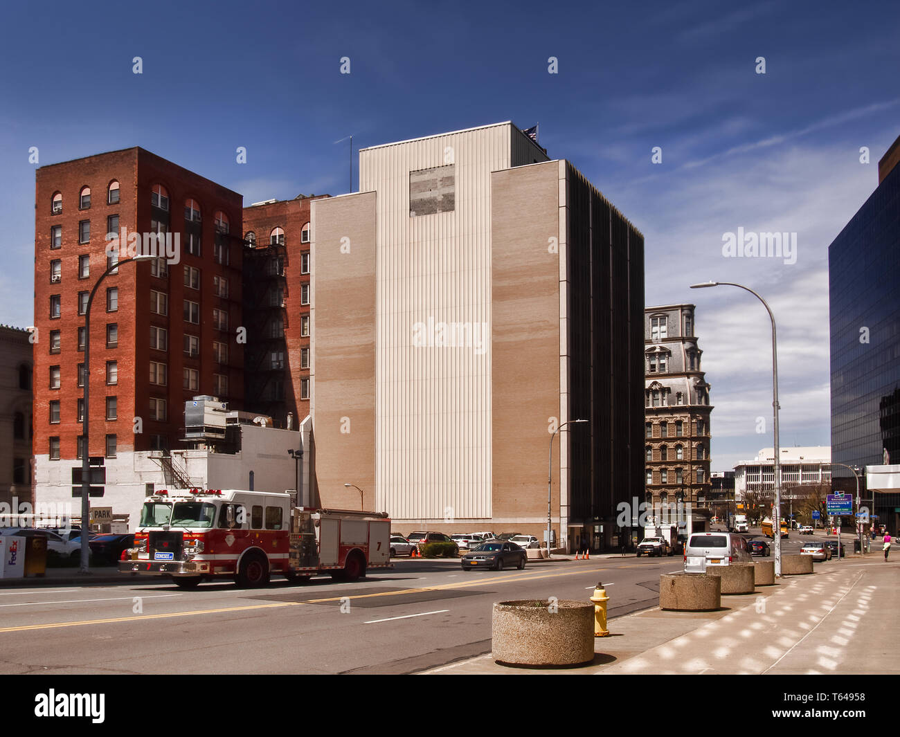 Rochester, New York, Stati Uniti d'America. Aprile 25, 2019. Il centro di Rochester, NY su una splendida primavera pomeriggio nei giorni feriali Foto Stock