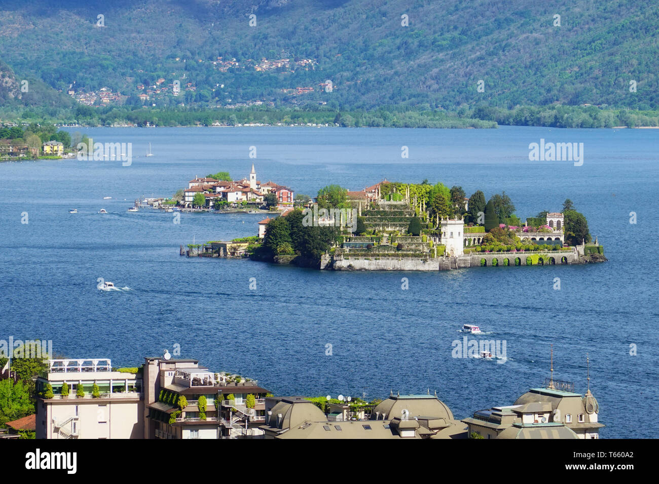 Isola Bella e Isola dei Pescatori, le famose isole sul Lago Maggiore Lago. Stresa, Italia Foto Stock