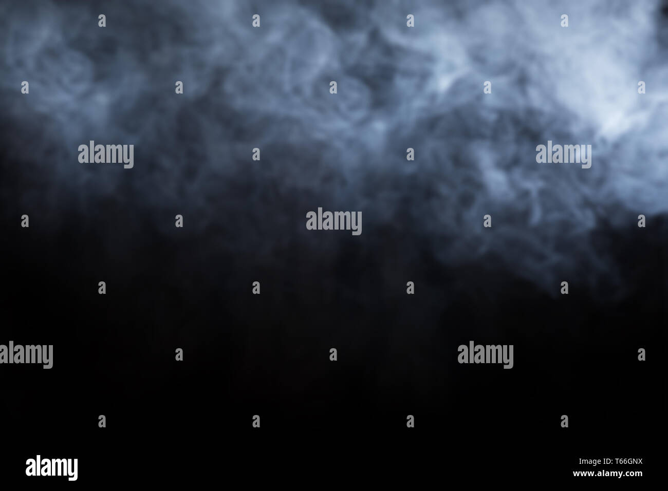 Fumo astratta su sfondo nero Foto Stock