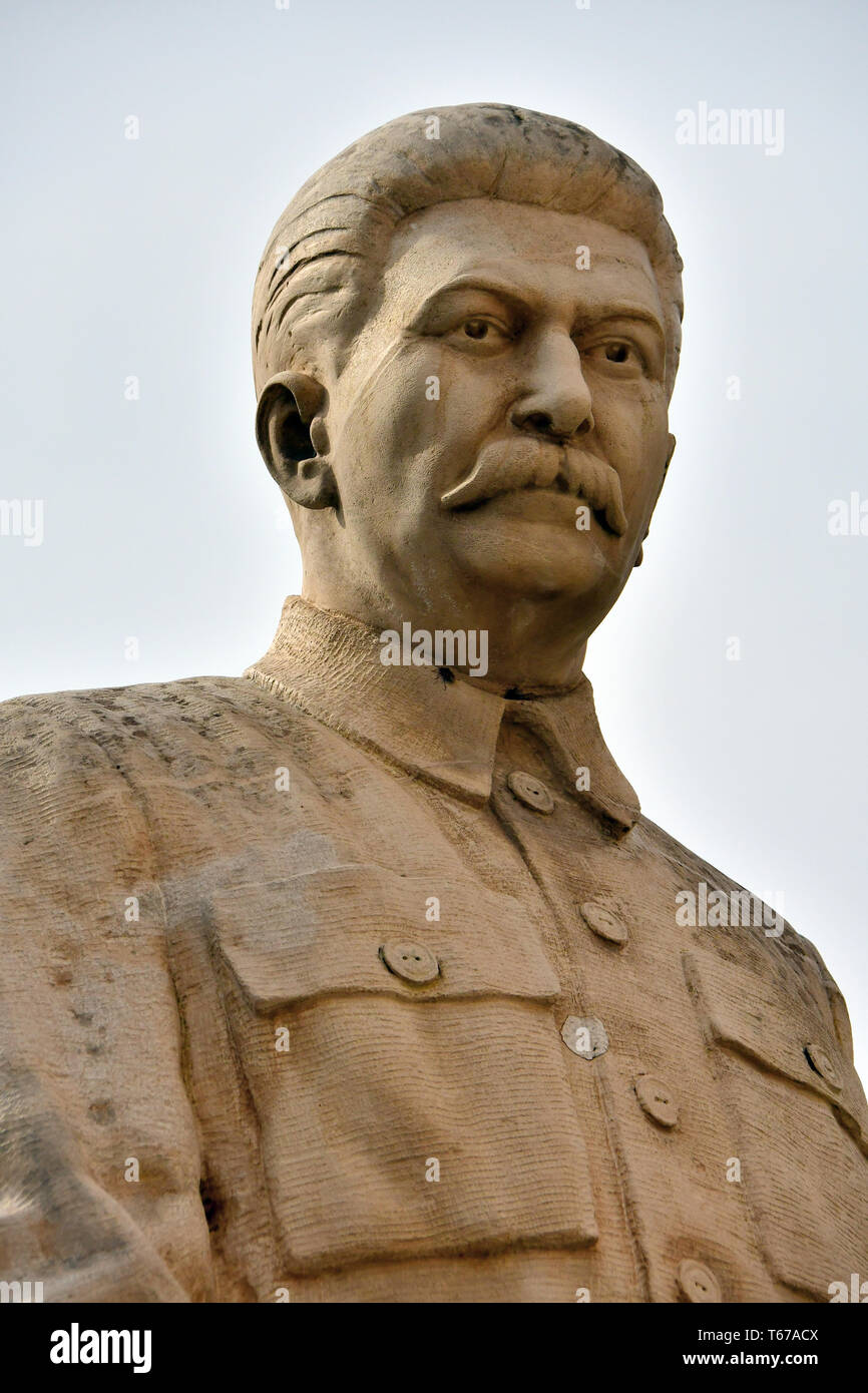 Statua di Stalin di fronte al Museo di Stalin, Gori, Georgia Foto Stock