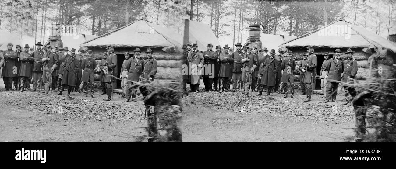 Generali G George Meade, John Sedgwick e Robert O. Taylor con il personale degli ufficiali a cavallo della sede centrale di artiglieria, stazione di Brandy, Virginia, scheda Stereo, Febbraio 1864 Foto Stock