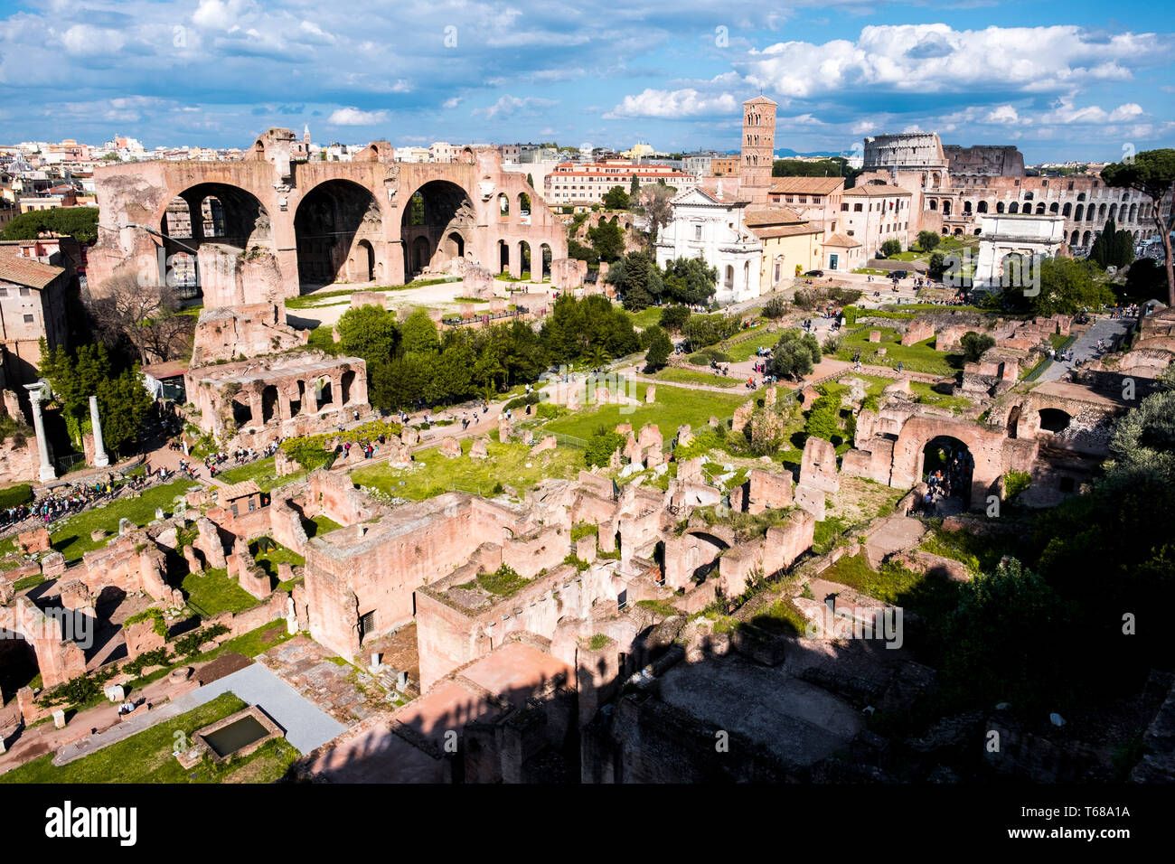 Rovine della Roma antica nel Foro Romano Foto Stock