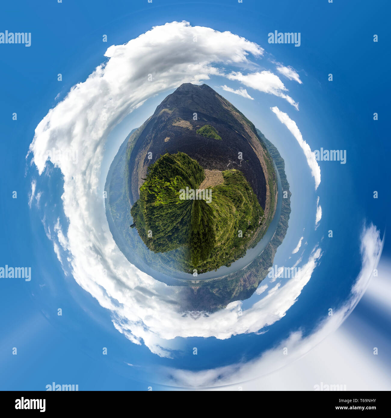 Vulcano Batur e Monte Agung, Bali Foto Stock