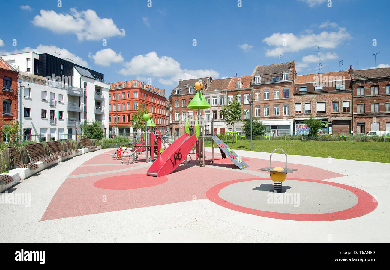 Lille (Francia settentrionale): le proprietà nella zona di Moulin, in strada 'rue du Fontenoy' Foto Stock