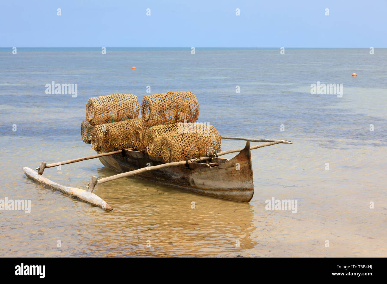 Tipico della pesca malgascio trappola sulla spiaggia Foto Stock