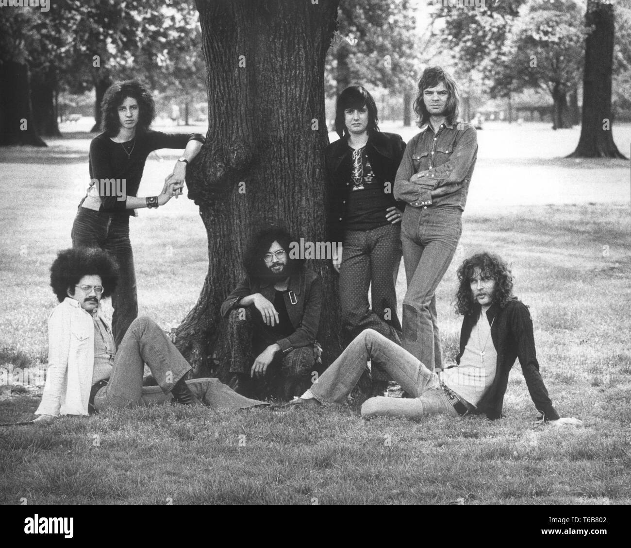 Un ritratto di gruppo del Dutch progressive rock band Alquin a Hilversum, Paesi Bassi nel 1975. CREDITS: GIJSBERT HANEKROOT Foto Stock