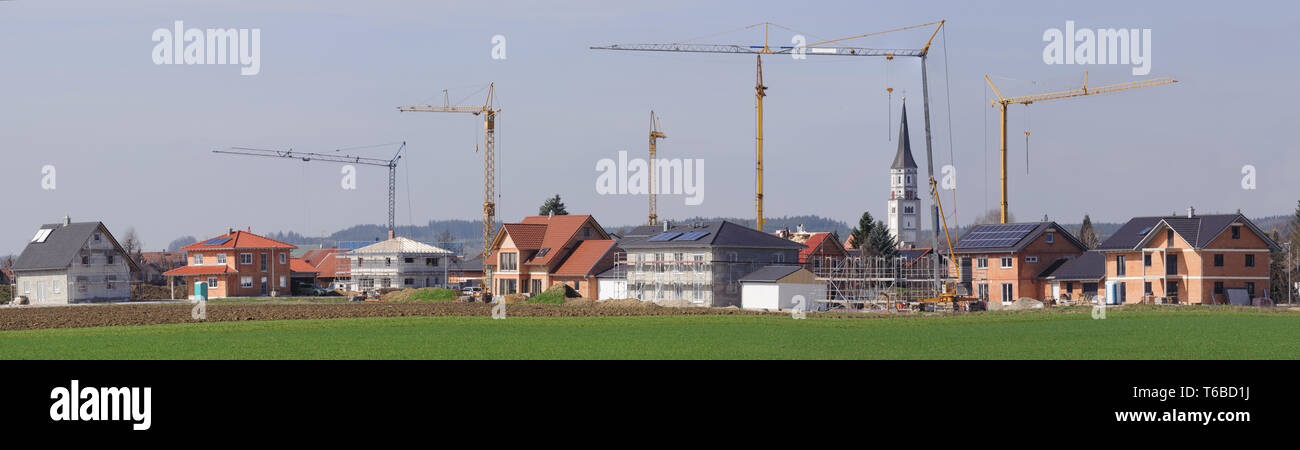 Vista panoramica di nuove case in costruzione Foto Stock