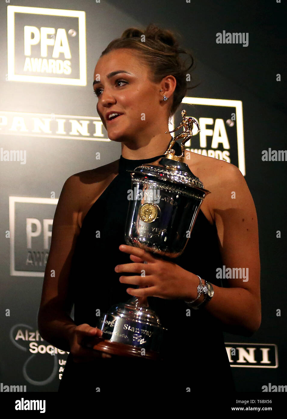 Manchester City donna Georgia Stanway vince il PFA giovane giocatore del premio di anno durante il 2019 PFA premi al Grosvenor House Hotel di Londra. Stampa foto di associazione. Picture Data: domenica 28 aprile, 2019. Vedere PA storia SOCCER PFA. Foto di credito dovrebbe leggere: Steven Paston/PA FILO Foto Stock