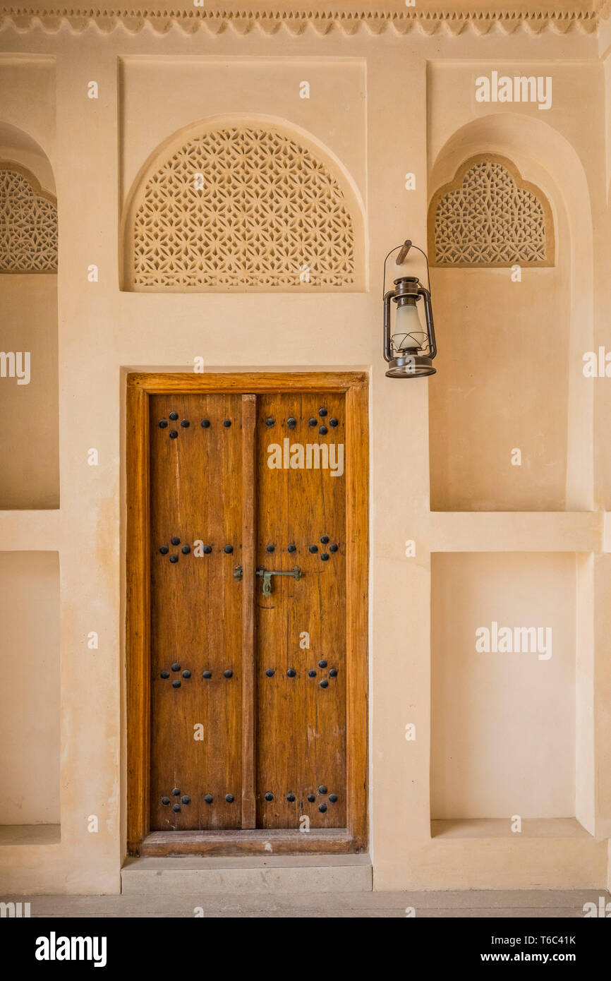 Un tradizionale palazzo presso il Museo Nazionale del Qatar Doha, Qatar Foto Stock