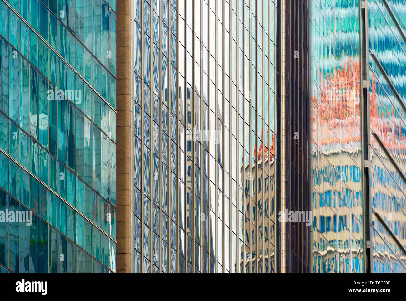 Le pareti di vetro moderni grattacieli. sfondo Foto Stock