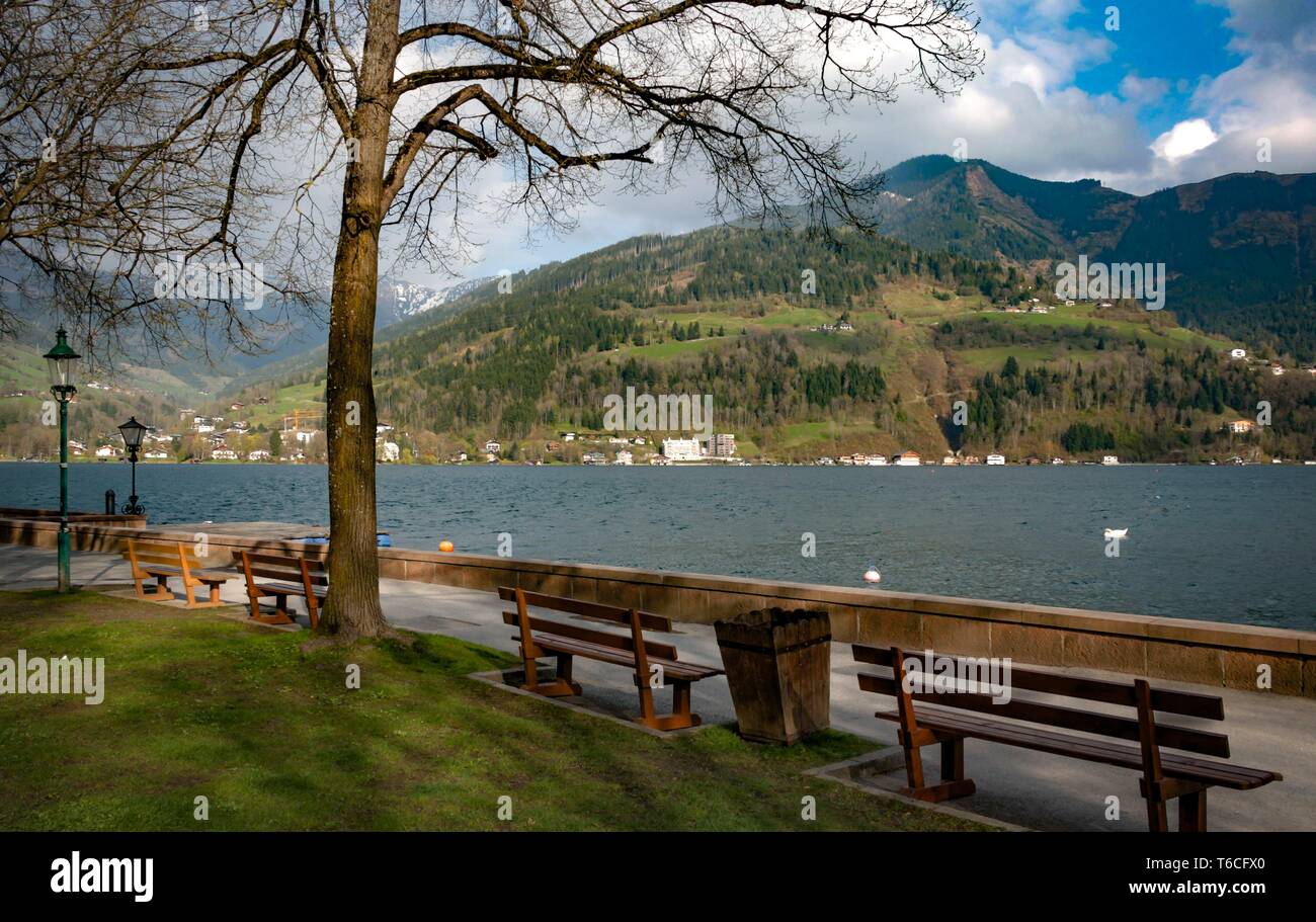 Il lago nelle Alpi austriache Foto Stock