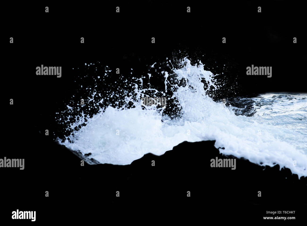 Acqua Splash isolati su sfondo nero Foto Stock